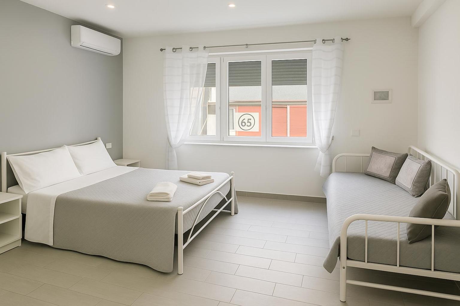 La Dimora Di Antonietta Apartment เนเปิลส์ ภายนอก รูปภาพ